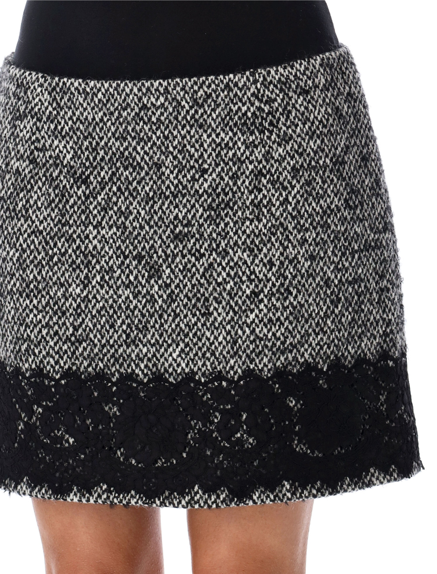 Short micro-tweed skirt with lace insert - Spazio Pritelli