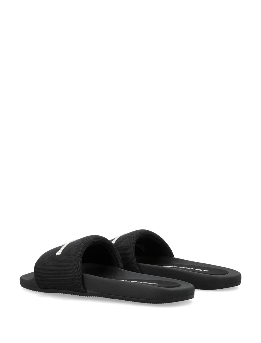 Pool slide - Spazio Pritelli