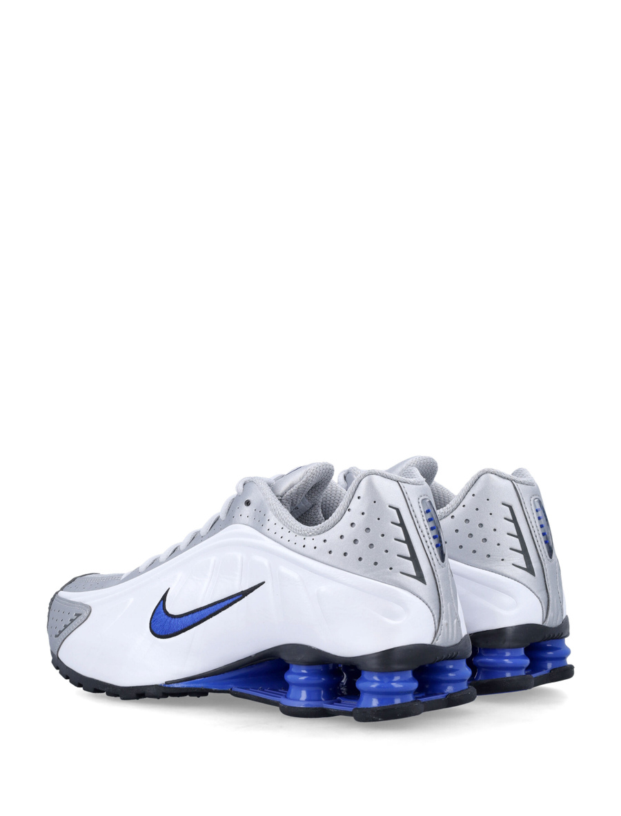 Shox R4 - Spazio Pritelli