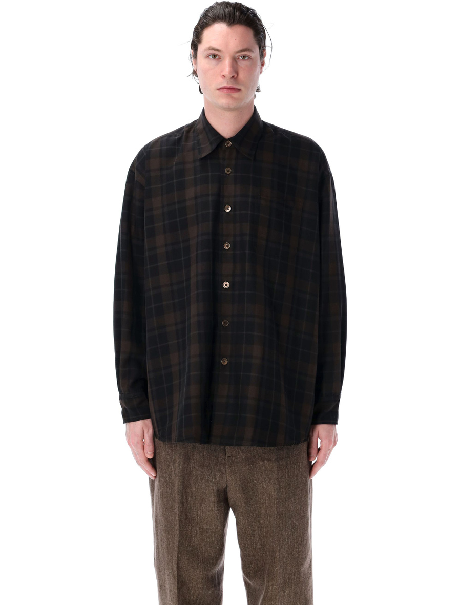 Borrowed shirt - Spazio Pritelli