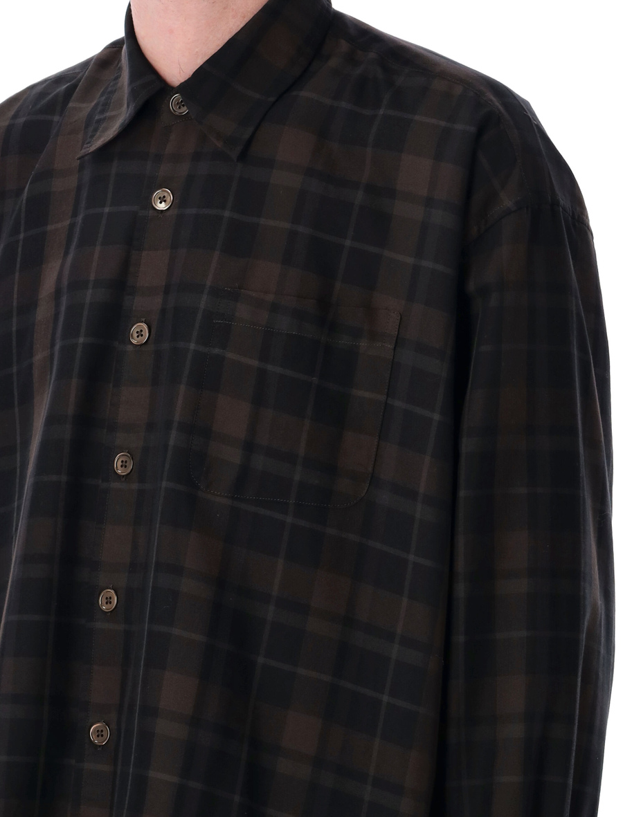 Borrowed shirt - Spazio Pritelli