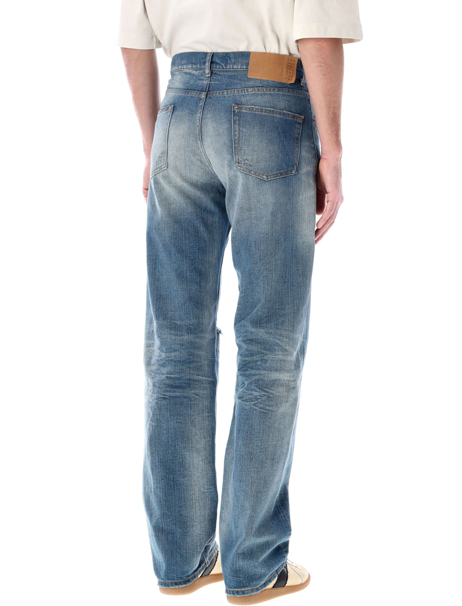 Distressed jeans - Spazio Pritelli