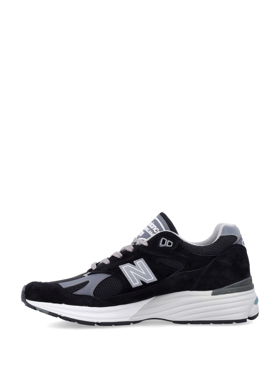 Made in UK 991 v2 - Spazio Pritelli